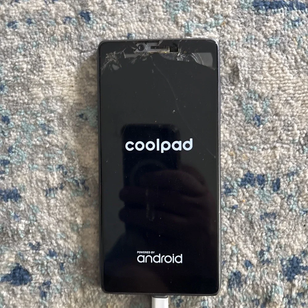 PARTS ONLY NO CORD Coolpad Smartphone Gray Powered By Android